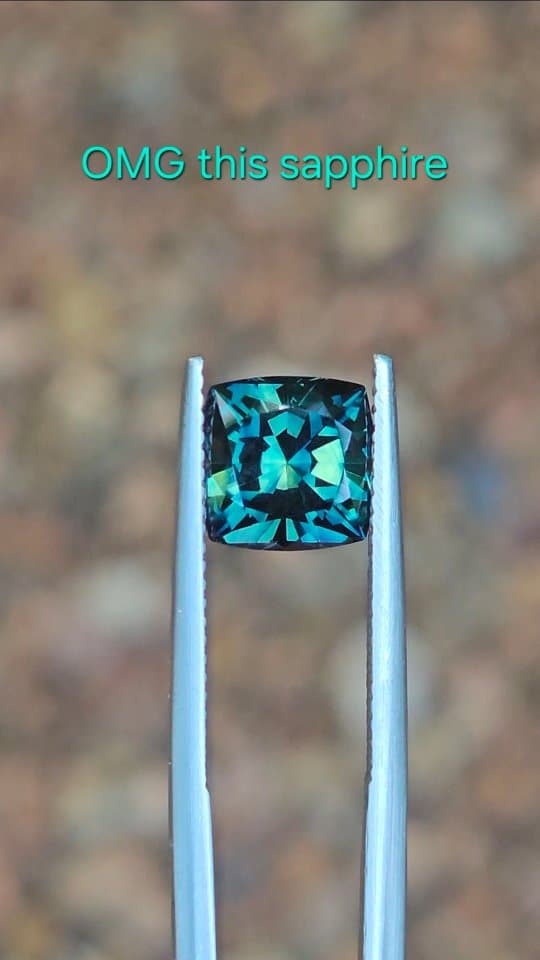 parti sapphire 3.46 ct