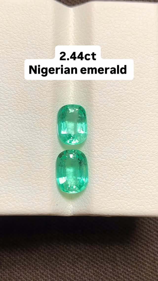 Emerald 2.44 ct