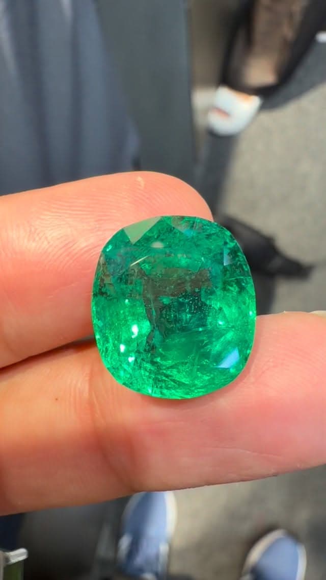 Emerald 14.40 ct