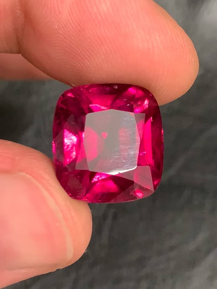 Rubellite 21.50 ct