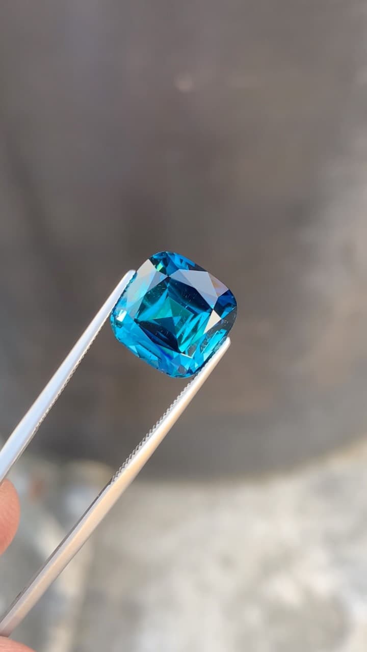 Indicolite 9.83 ct