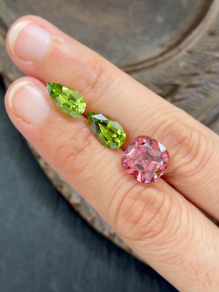 Peridot 0.00 ct