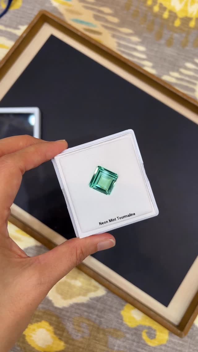 tourmaline 0.00 ct
