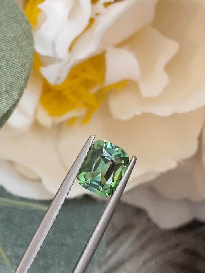 mint green tourmaline 1.38 ct