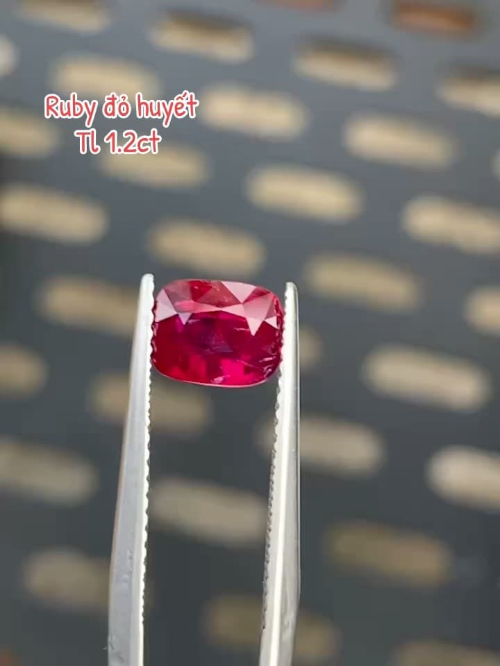 Ruby 1.20 ct