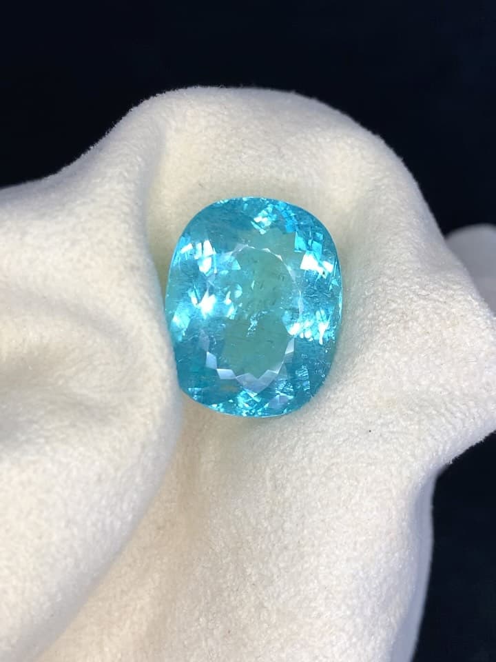 Topaz 0.00 ct