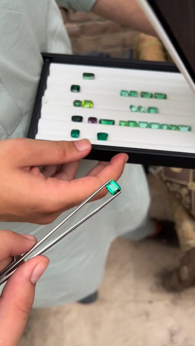 Tourmaline 0.00 ct