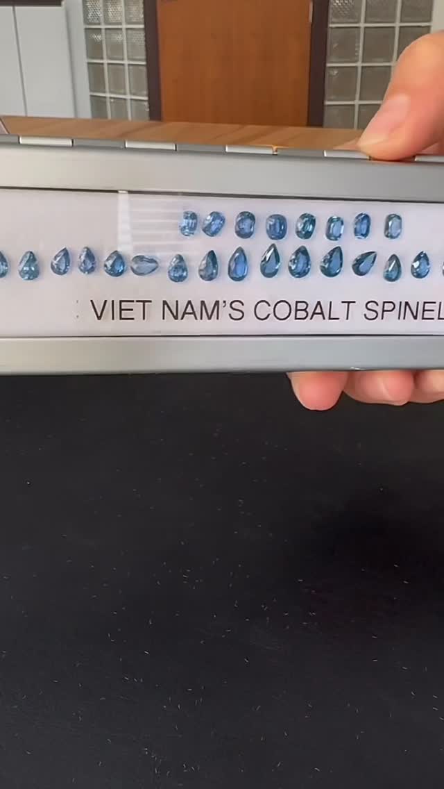 cobalt spinel 0.00 ct