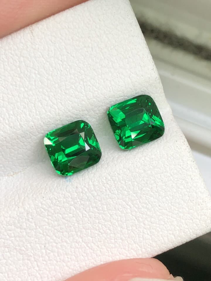 Tsavorite 3.15 ct