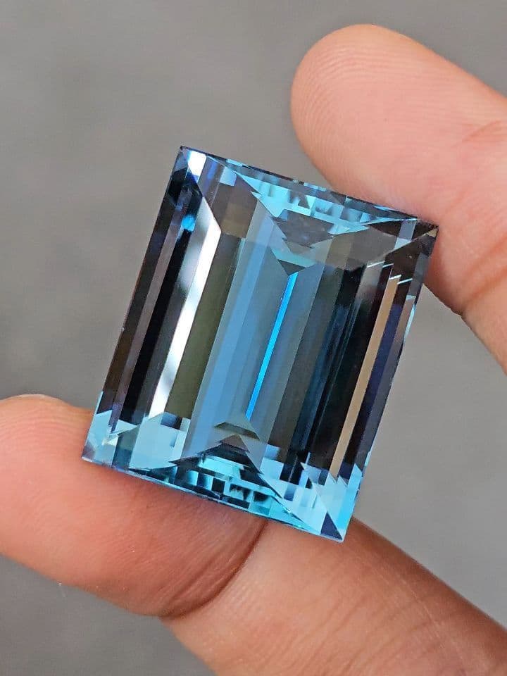 Santa Maria 47.27 ct