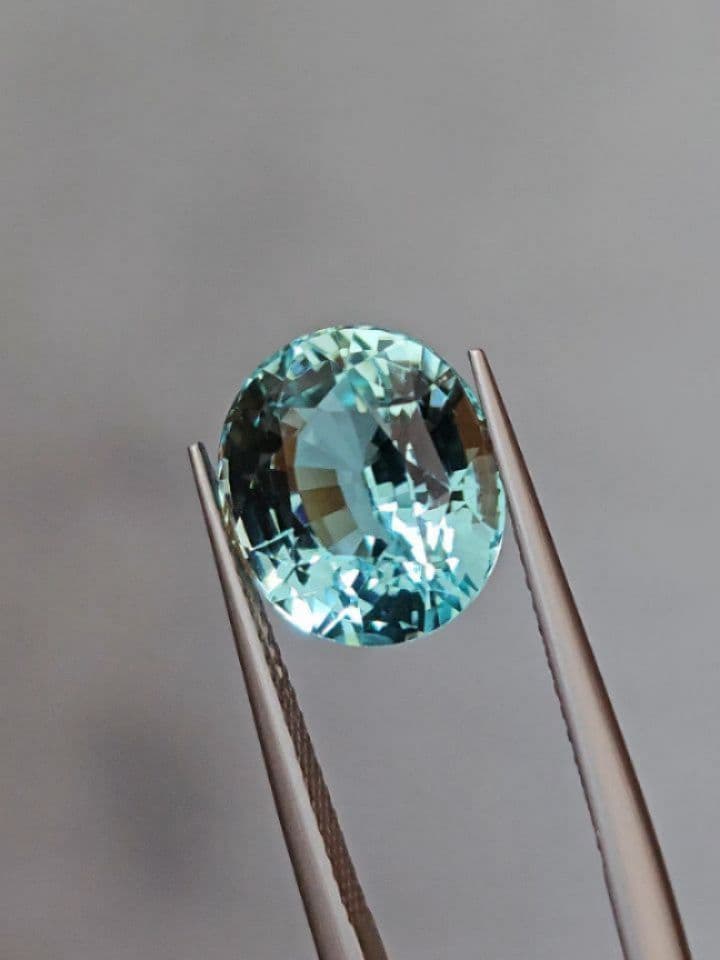 Paraiba 6.73 ct
