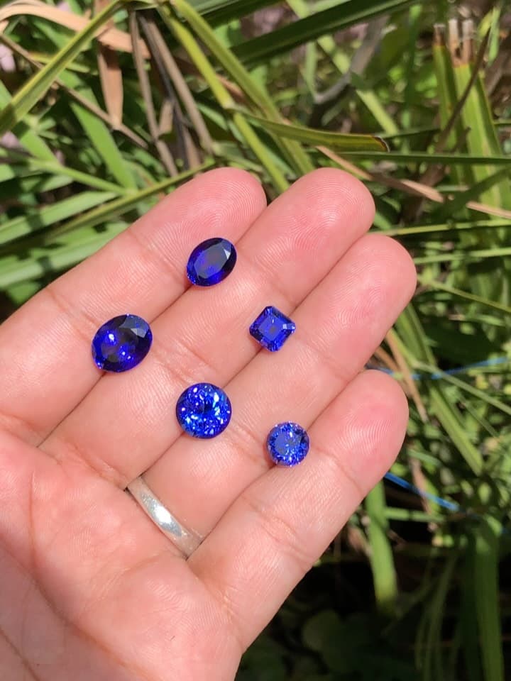 Tanzanite 0.00 ct