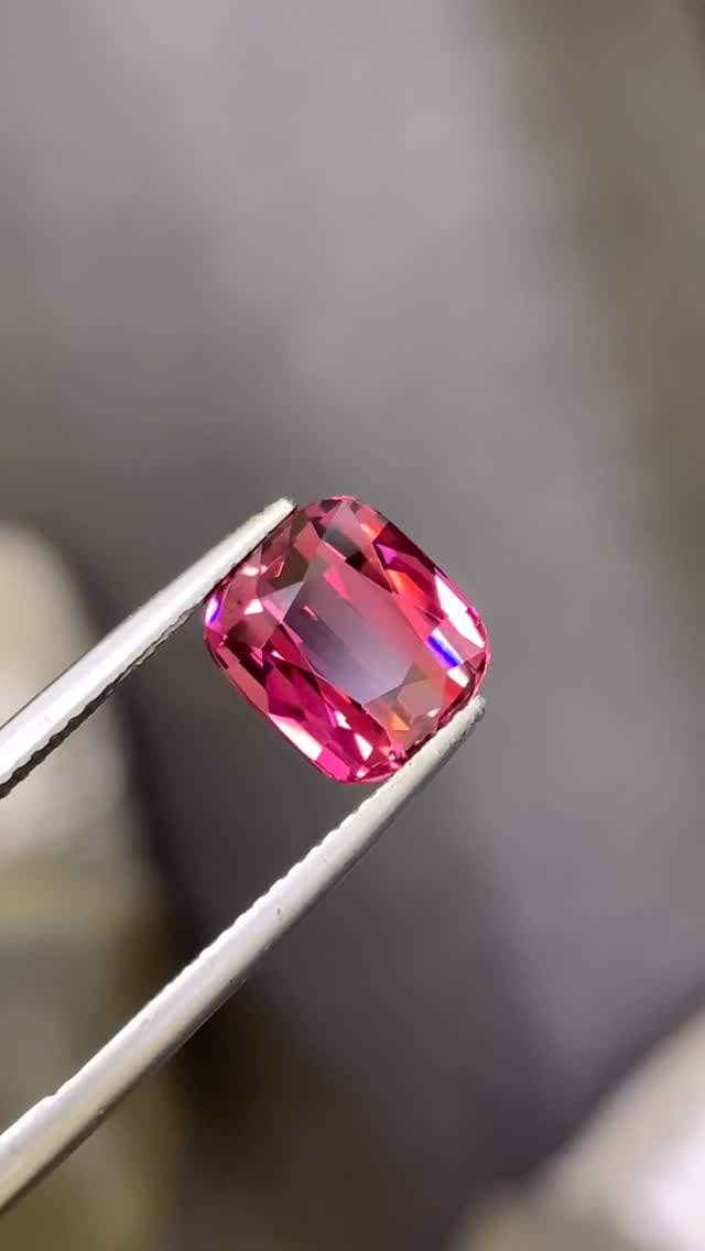 Spinel 5.00 ct
