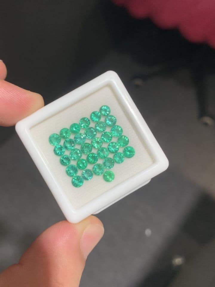 Emerald 7.74 ct