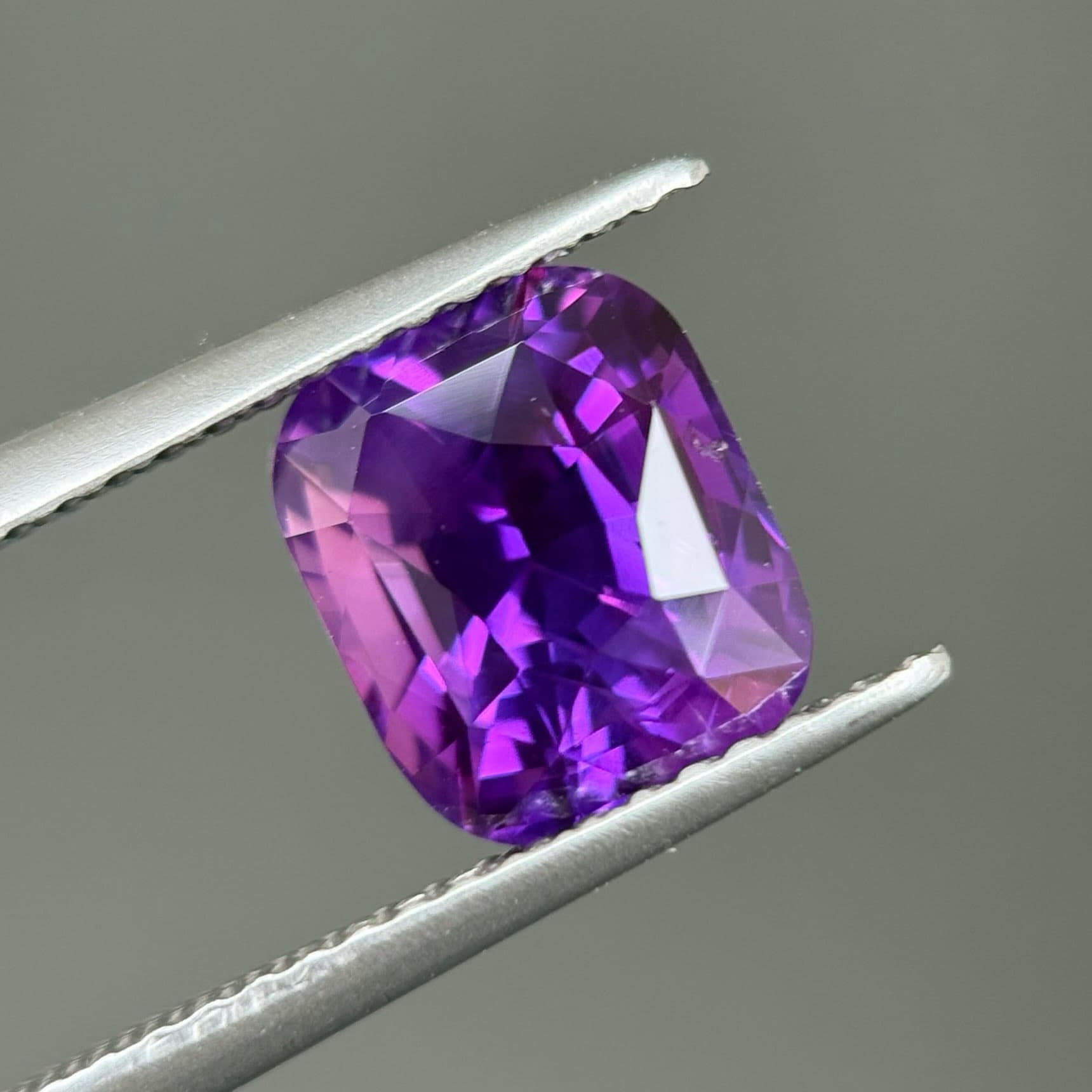 Amethyst 0.00 ct