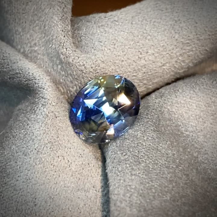Sapphire 0.00 ct