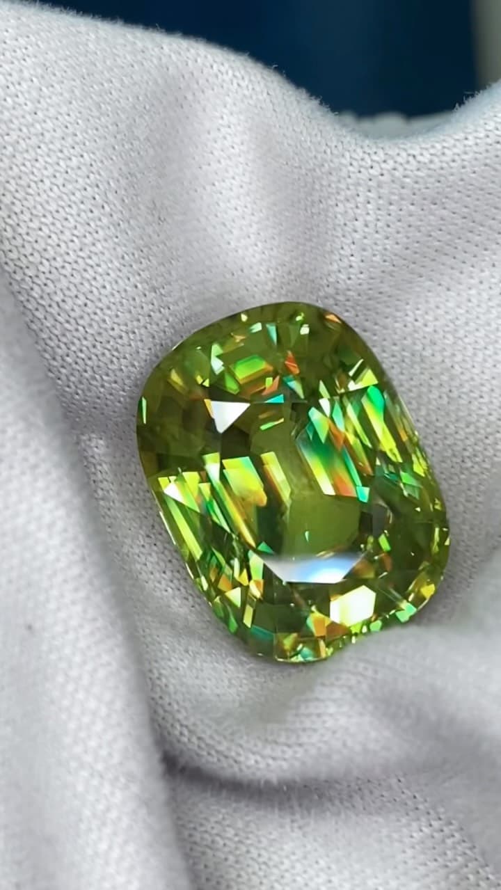 Tourmaline 0.00 ct
