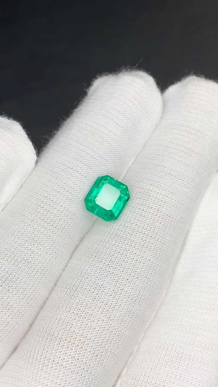 Emerald 0.00 ct