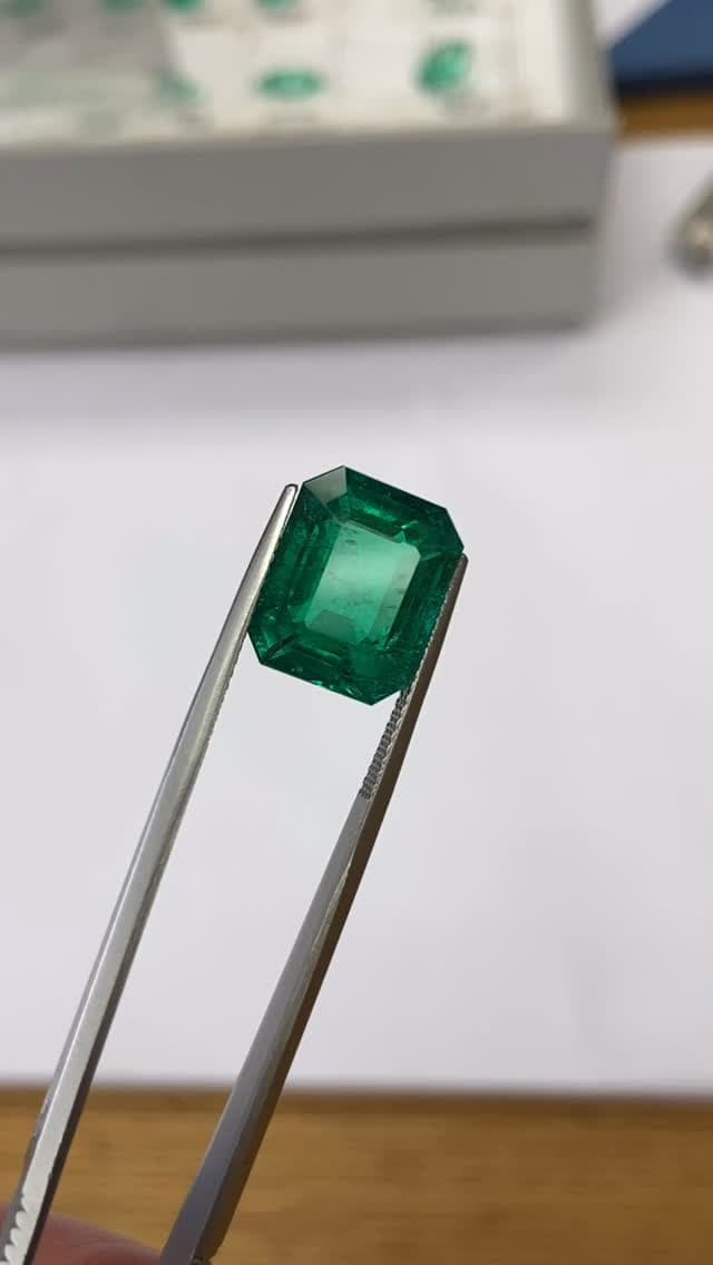 Emerald 0.00 ct