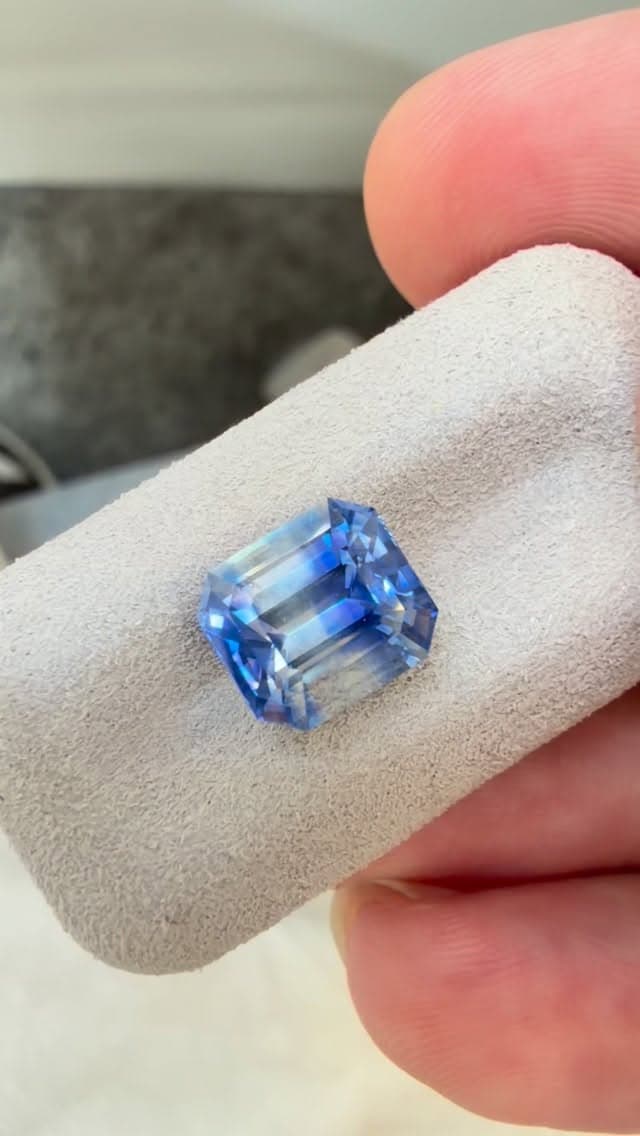 Bicolour 4.10 ct
