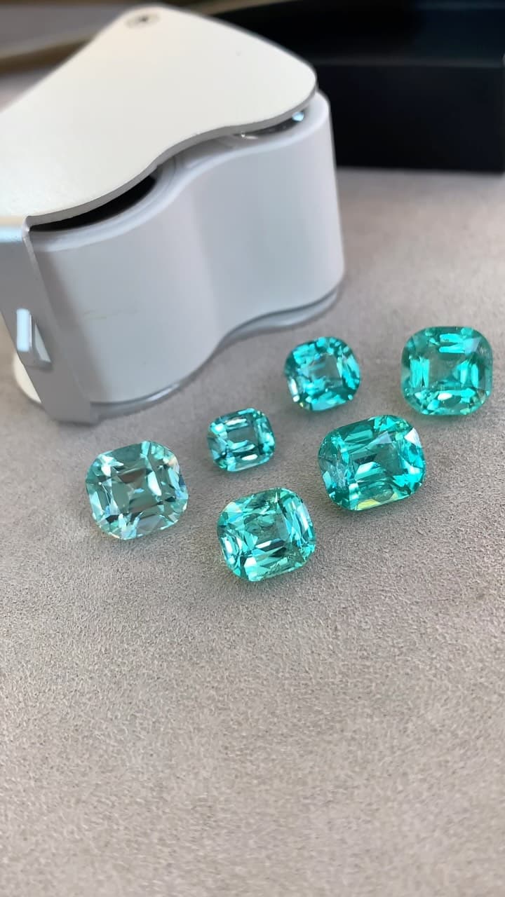 Lagoon 27.00 ct