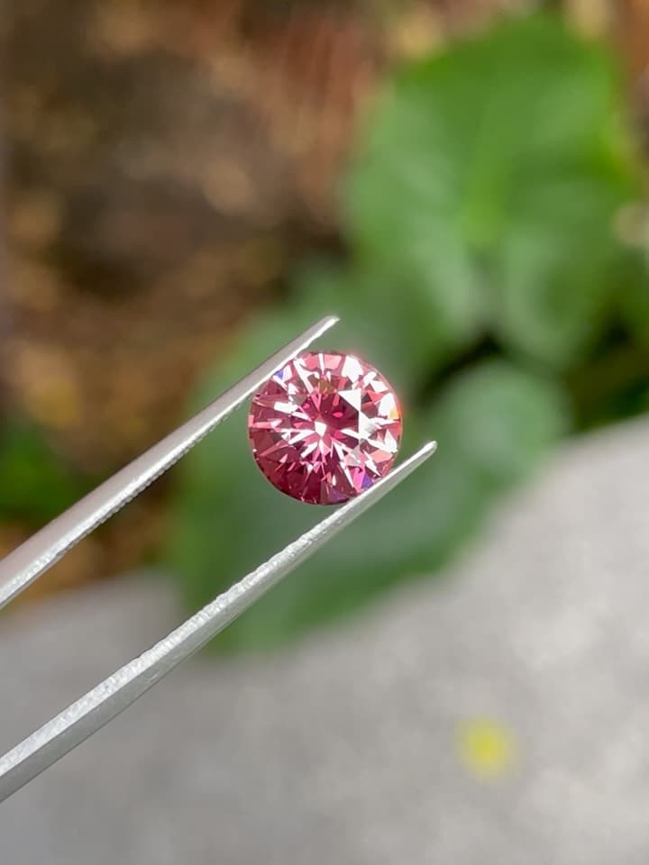 Rosé Plum 1.96 ct
