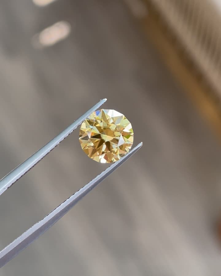 Zircon 2.68 ct