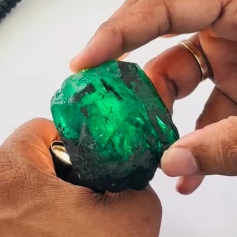 Emerald 0.00 ct