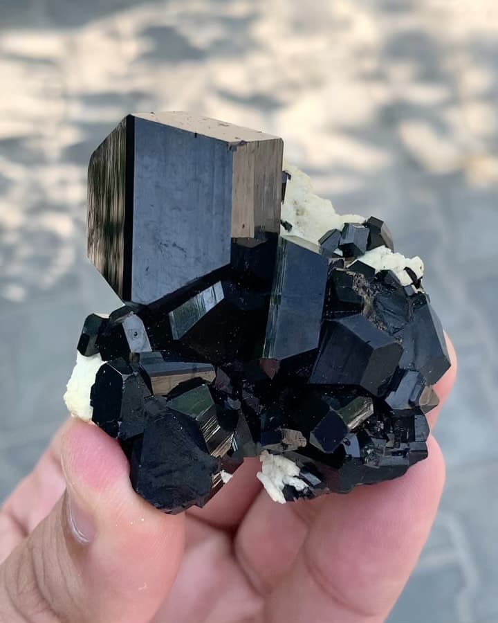 Black Tourmaline 0.00 ct