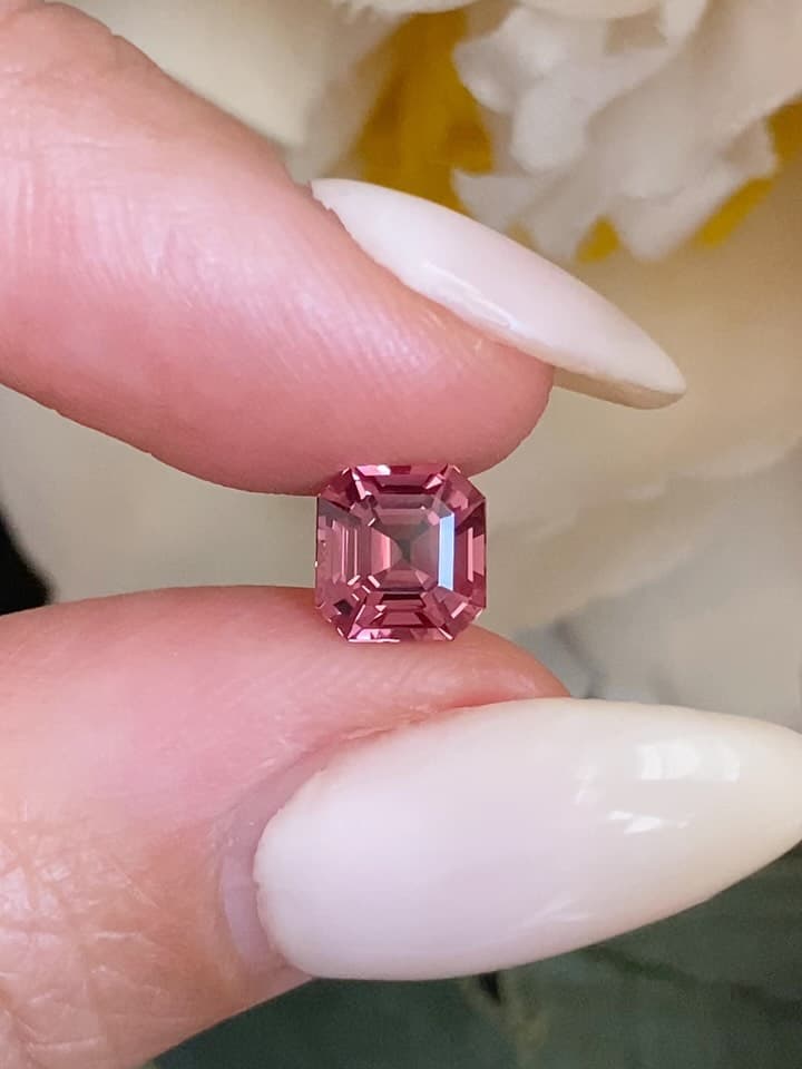 Spinel 1.31 ct