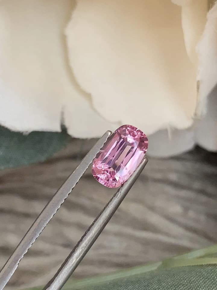 Spinel 1.63 ct