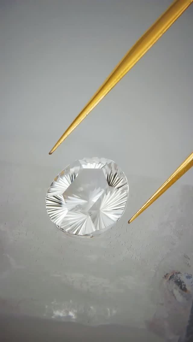 Quartz 0.00 ct