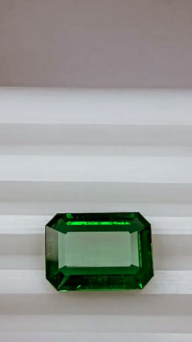 Emerald 0.00 ct