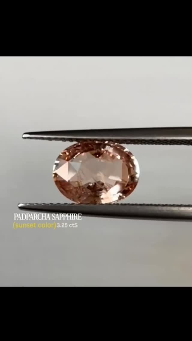 Padparadscha 3.25 ct