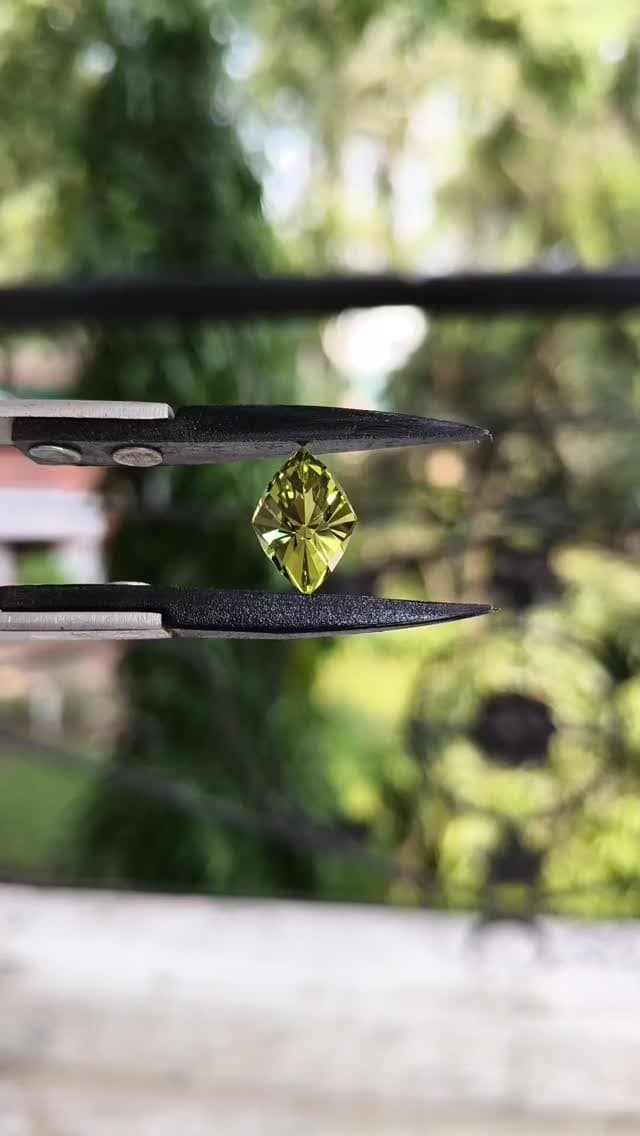 Tourmaline 0.00 ct