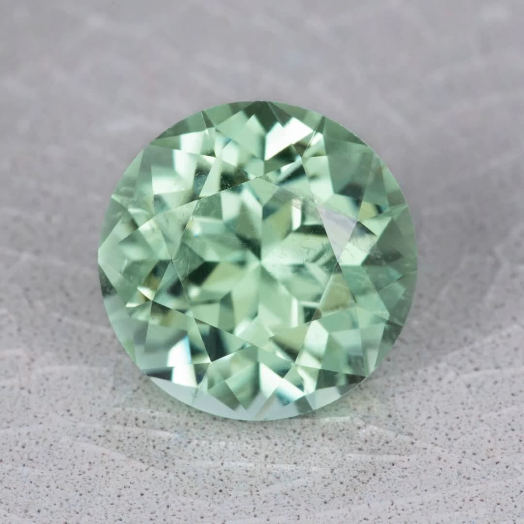 Copper-bearing (Paraiba-type) 0.00 ct