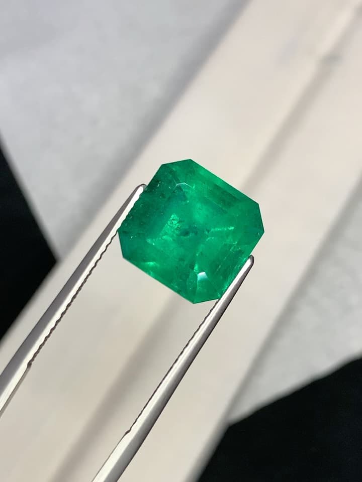 Emerald 0.00 ct
