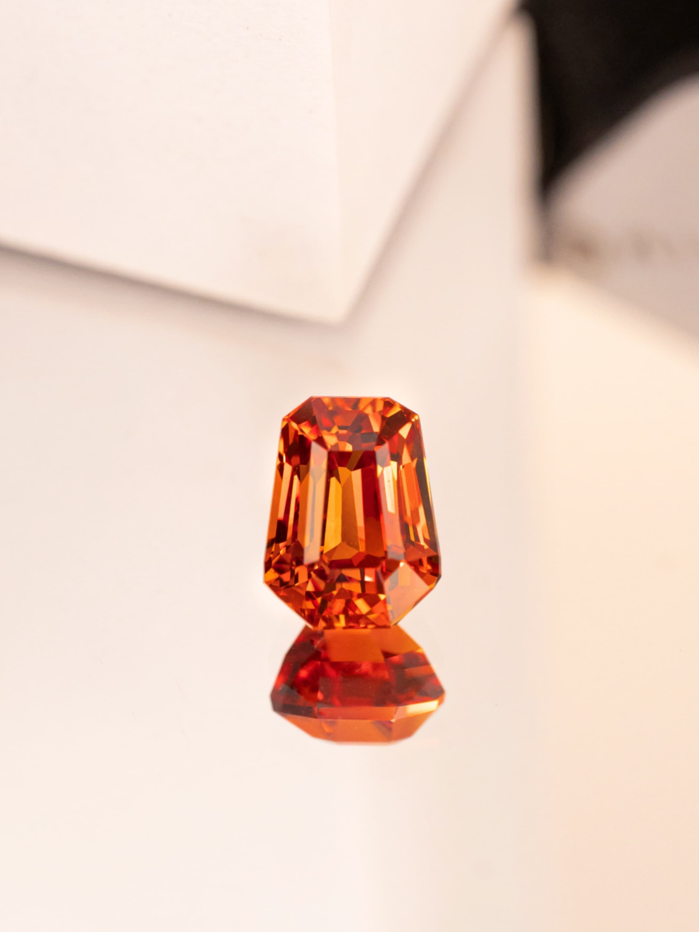 Spinel 0.00 ct