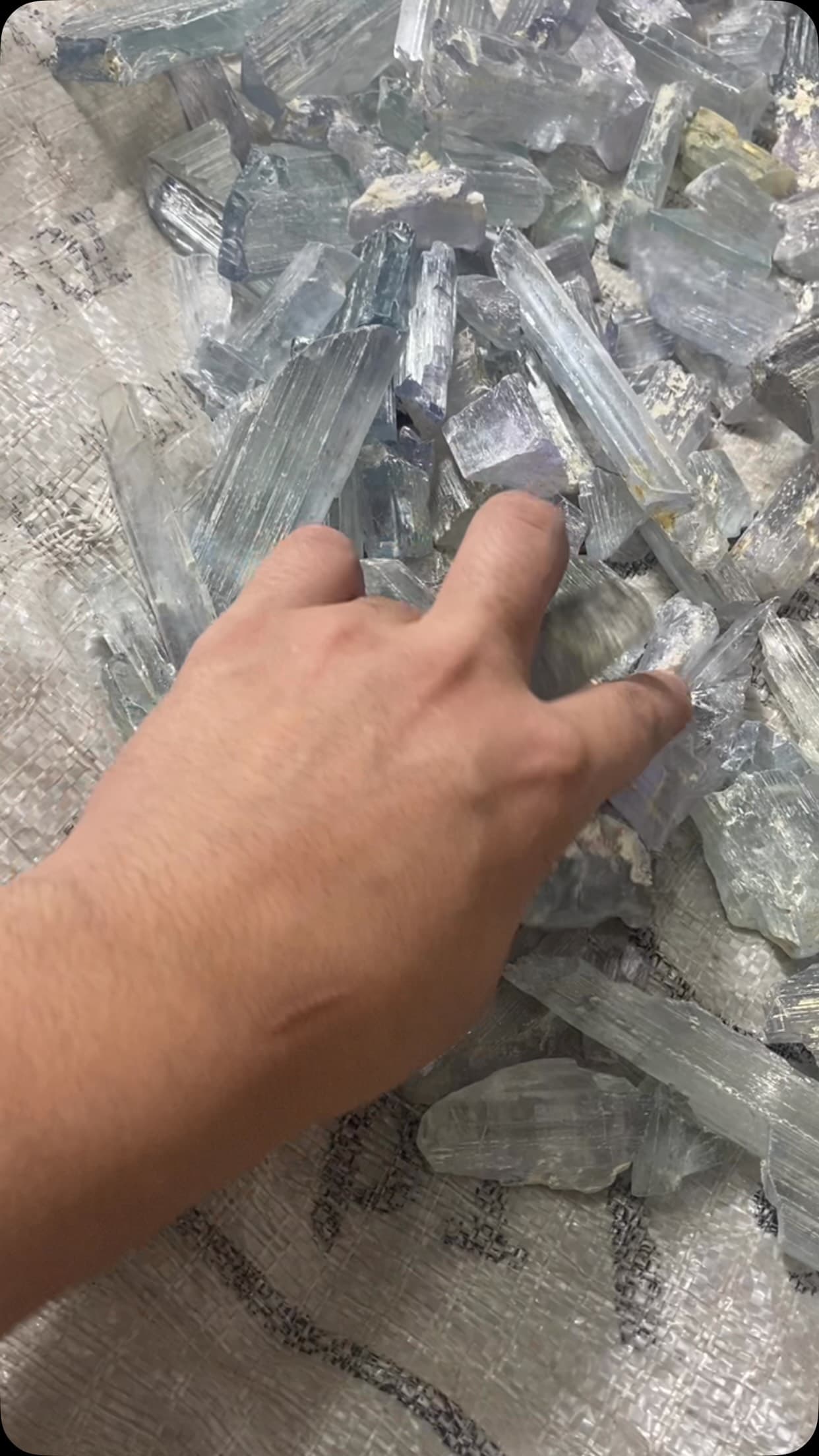 Kunzite 0.00 ct