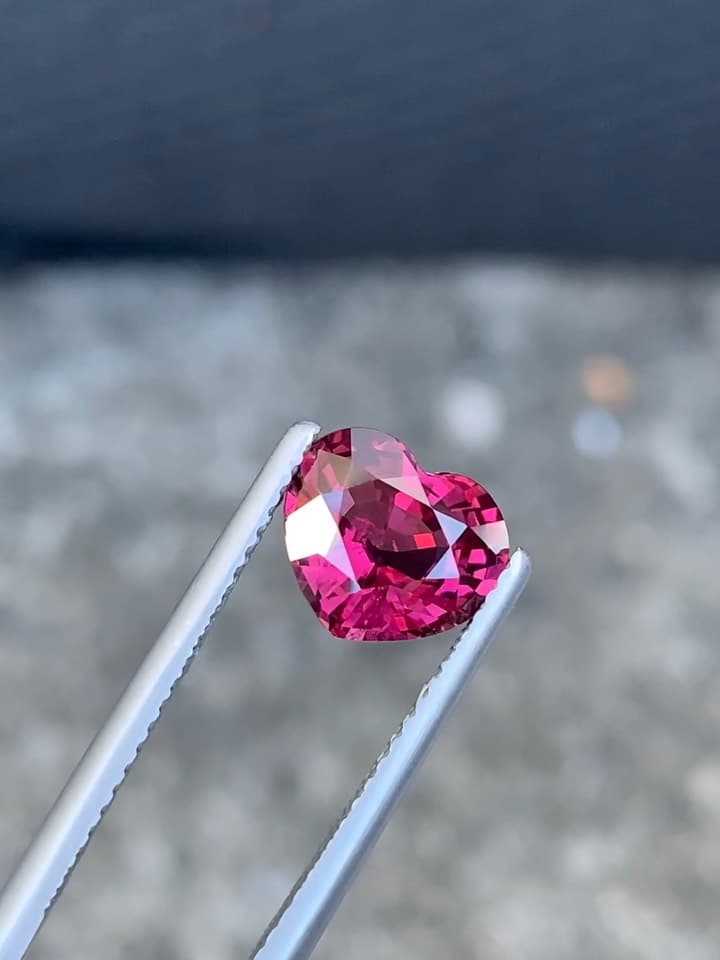 Tourmaline 0.00 ct