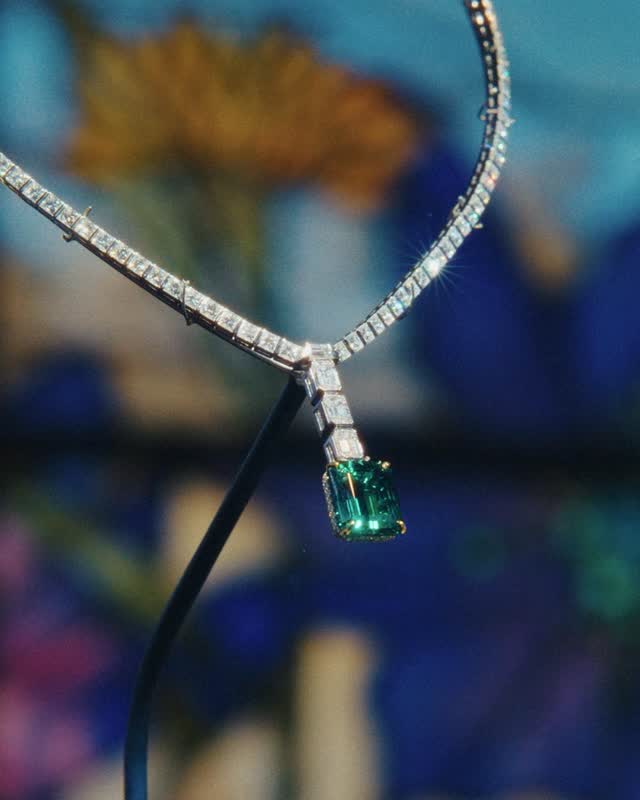 White Gold Muzo Emerald and Diamond Pendant Necklace
