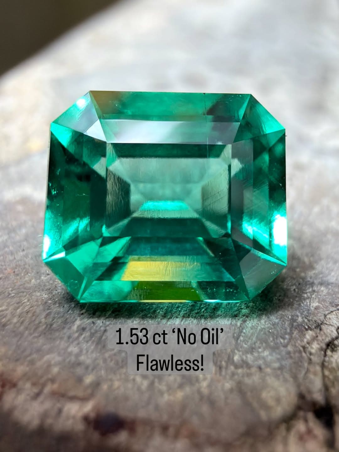 Emerald 1.53 ct