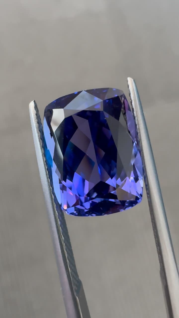 Tanzanite 8.00 ct