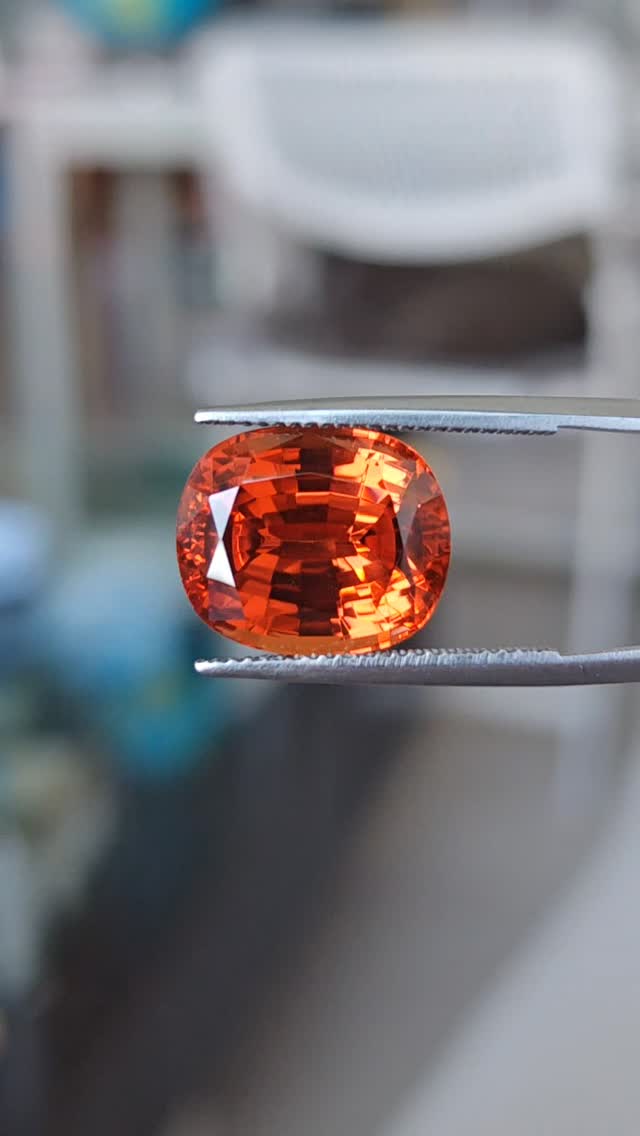 Spinel 0.00 ct