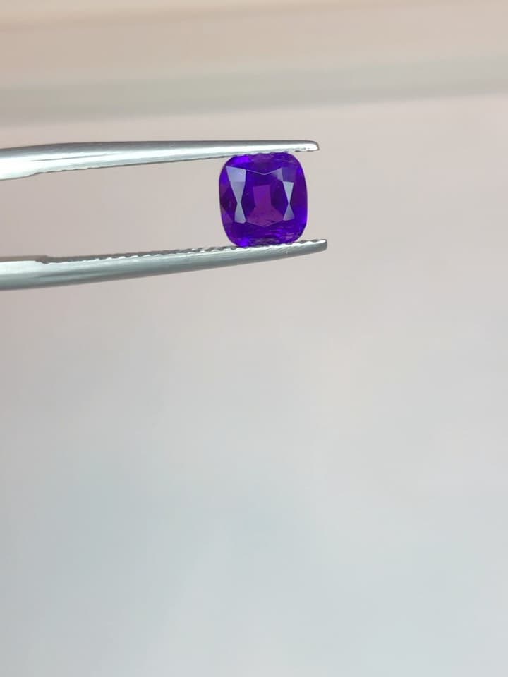 Sapphire 0.00 ct