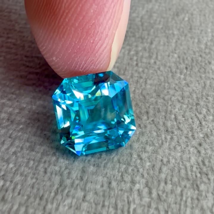 Topaz 0.00 ct