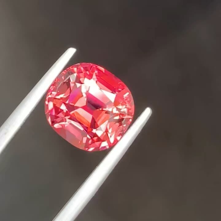 Tourmaline 0.00 ct
