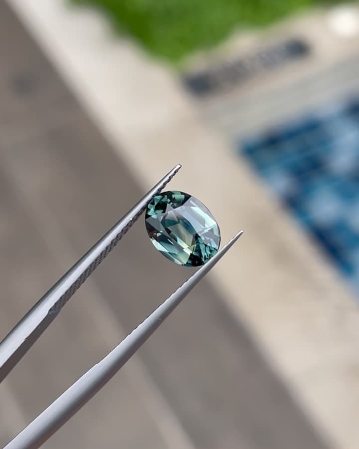 Teal Sapphire 2.07 ct