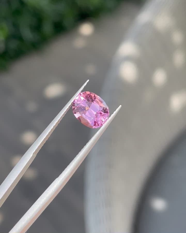Malaya Garnet 2.28 ct