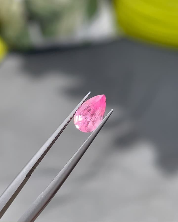 Candy Pink 1.02 ct